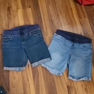 Maternity shorts